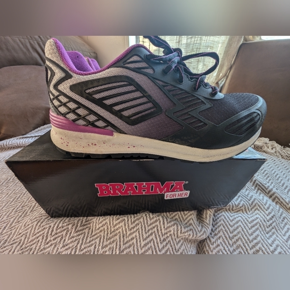 Brahma Women's Black and Purple Athletic Shoes